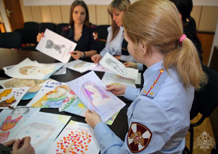 В Управлении Росгвардии по Мордовии подвели итоги Конкурса детского рисунка, приуроченного ко Дню матери
