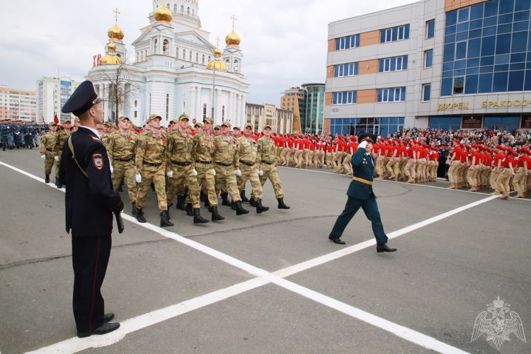 В Саранске росгвардейцы приняли участие в  торжественном Параде в честь 76 – летия Великой Победы