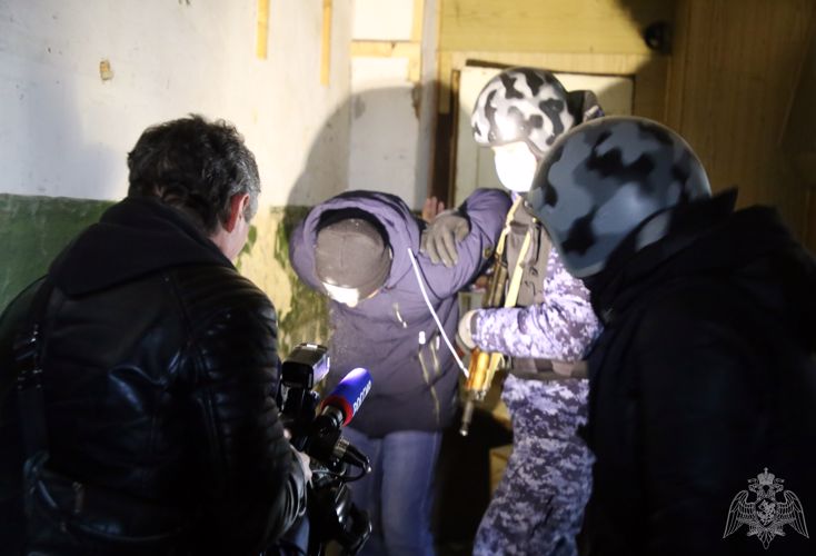 В преддверии Дня вневедомственной охраны журналист республиканского телеканала стала росгвардейцем на один день