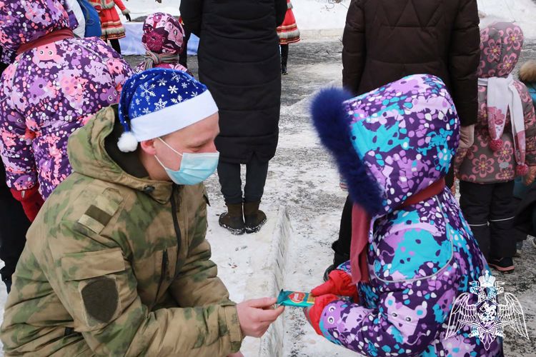 В Мордовии продолжается акция «Дед Мороз специального назначения»