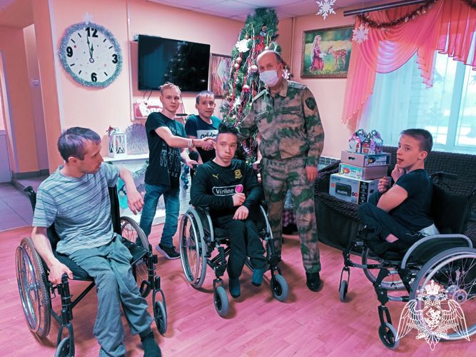 Военнослужащие Саровского соединения приняли участие в акции «Елка желаний» 
