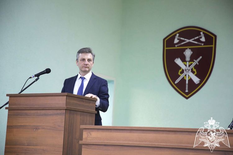 В Саранске лектор Российского общества «Знание» выступил перед росгвардейцами