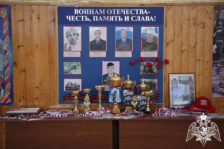 В Саранске офицер Росгвардии принял участие в открытии первенства МГПУ им. М. Е. Евсевьева по армспорту