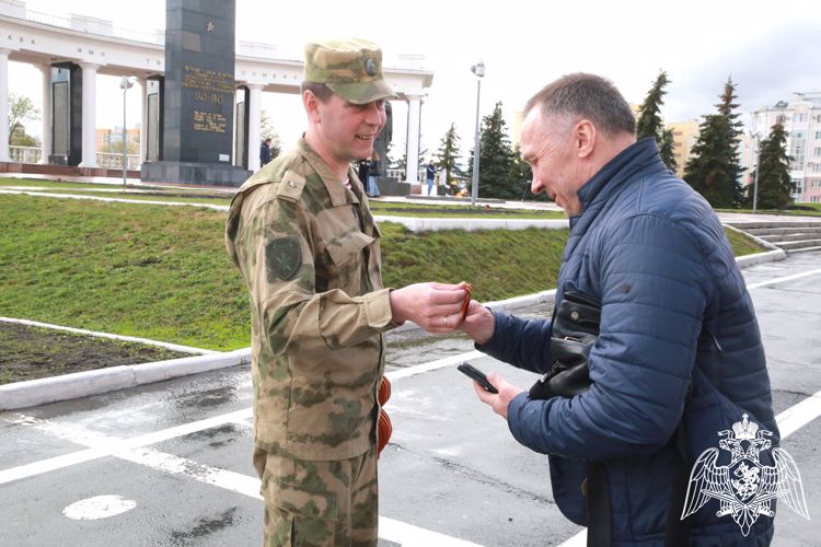 В Мордовии росгвардейцы присоединились к всероссийской акции «Георгиевская ленточка» 