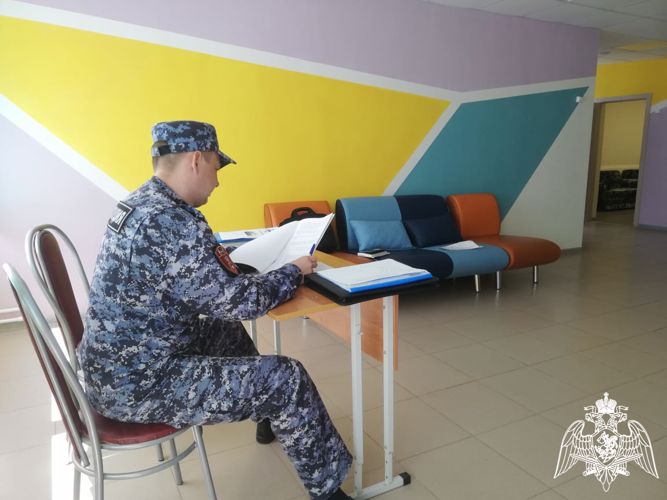 В Мордовии росгвардейцы проверяют детские лагеря на предмет их безопасности