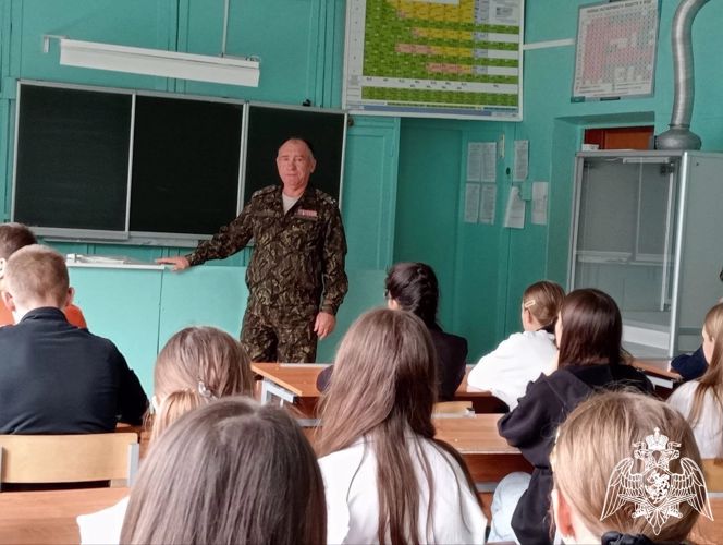 В Мордовии ветеран Росгвардии провел урок мужества