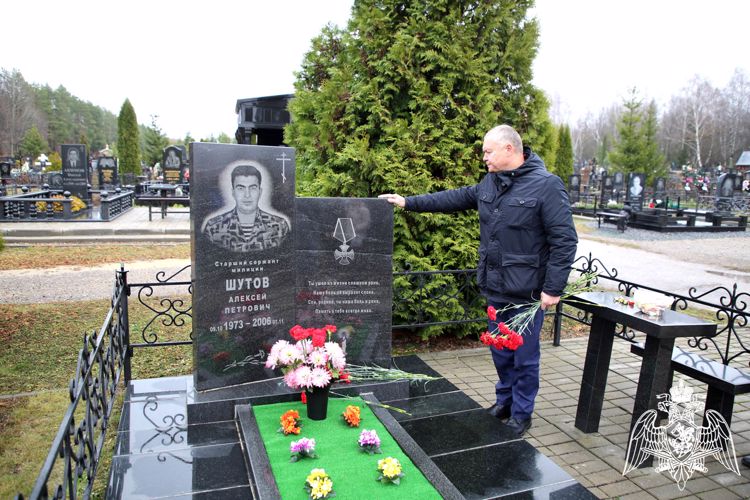 В Мордовии росгвардейцы почтили память павших товарищей