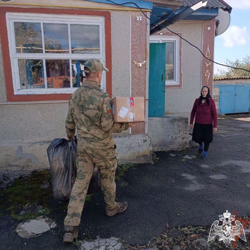 Росгвардейцы провели благотворительную акцию для сельских жителей в ДНР