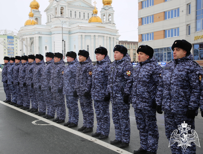Сотрудникам Управления Росгвардии по Республике Мордовия вручили ключи от нового служебного автотранспорта