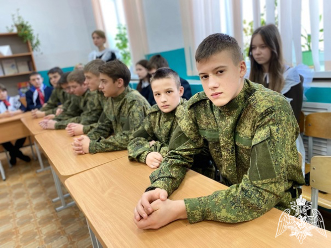 В Рузаевке прошел урок мужества с сотрудником ОМОН «Аркуда» Росгвардии