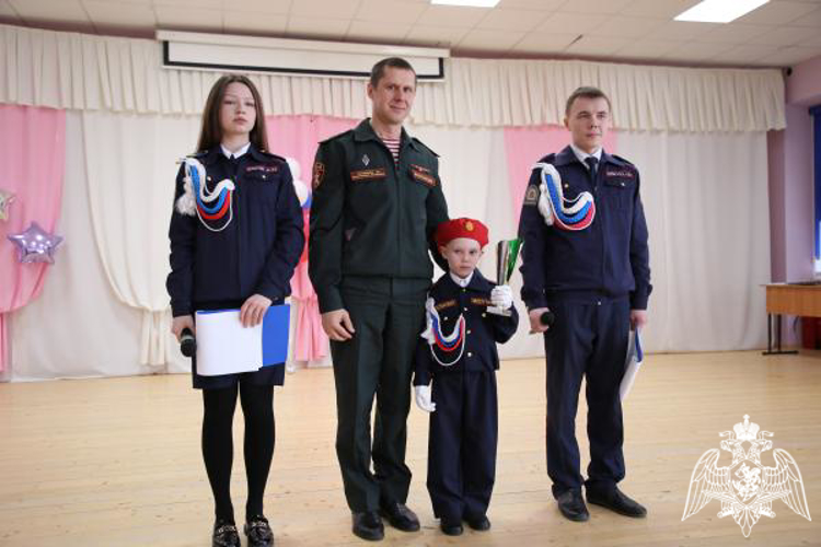 В Мордовии кадеты класса Росгвардии произнесли клятву на верность Родине