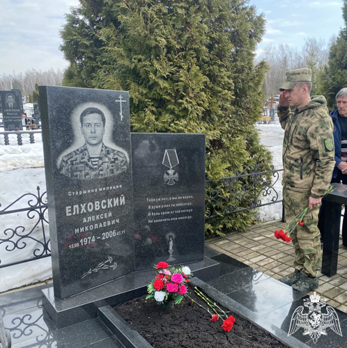 В Мордовии росгвардейцы почтили память павших сотрудников ОМОН