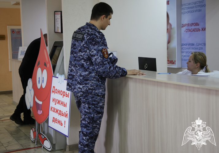К донорской акции «От сердца к сердцу» присоединились росгвардейцы из Мордовии