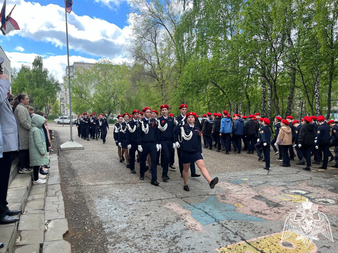 В Мордовии парад школьных коробок прошел у подшефных кадет Росгвардии