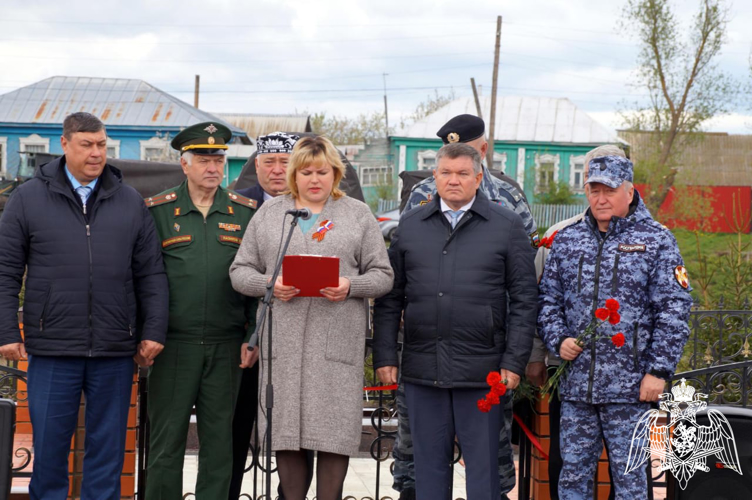 В Мордовии офицер Росгвардии принял участие в открытии мемориала в память о погибших в Великой Отечественной войне