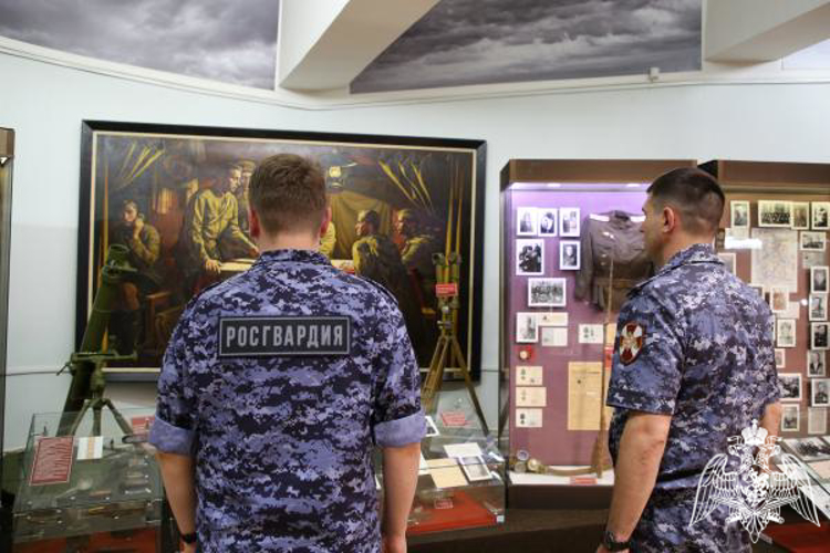 В Мордовии росгвардейцы приняли участие в акции «День открытых дверей»