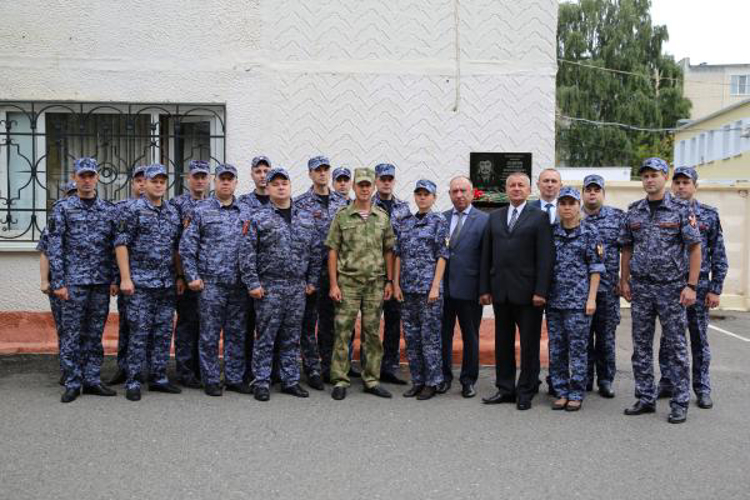 В Мордовии росгвардейцы почтили память Александра Лашина