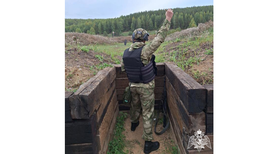 В Мордовии бойцы ОМОН Росгвардии тренировались в боевом гранатометании