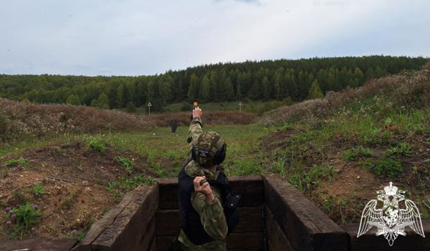 В Мордовии бойцы ОМОН Росгвардии тренировались в боевом гранатометании