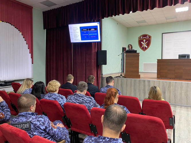  В Мордовии личный состав Росгвардии прослушал лекцию общества «Знание» 