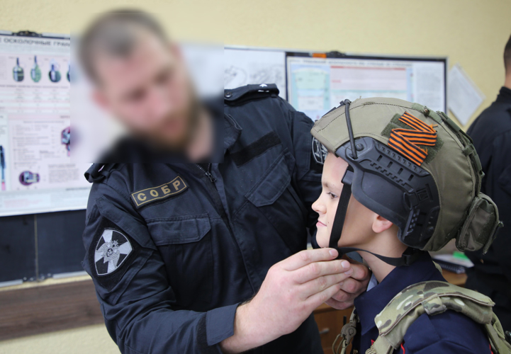 В Мордовии в рамках акции «Дни Росгвардии» школьники побывали в гостях у спецназа