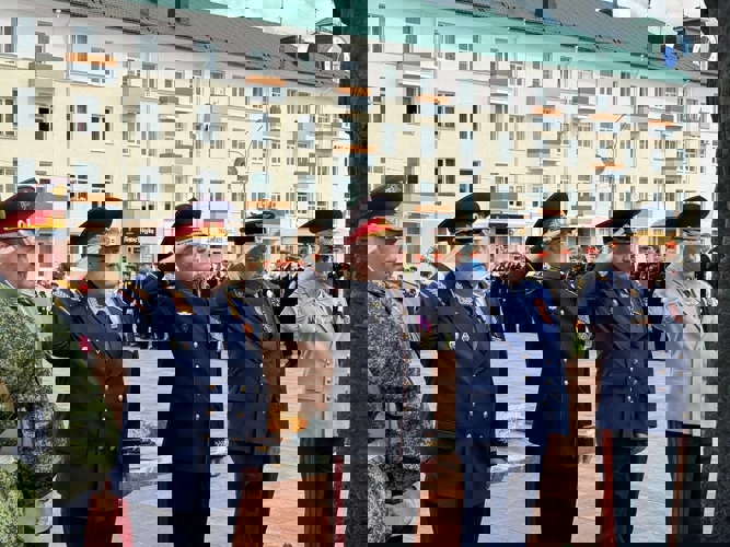 В столице Мордовии представители Росгвардии приняли участие в мероприятии, приуроченном ко Дню памяти и скорби