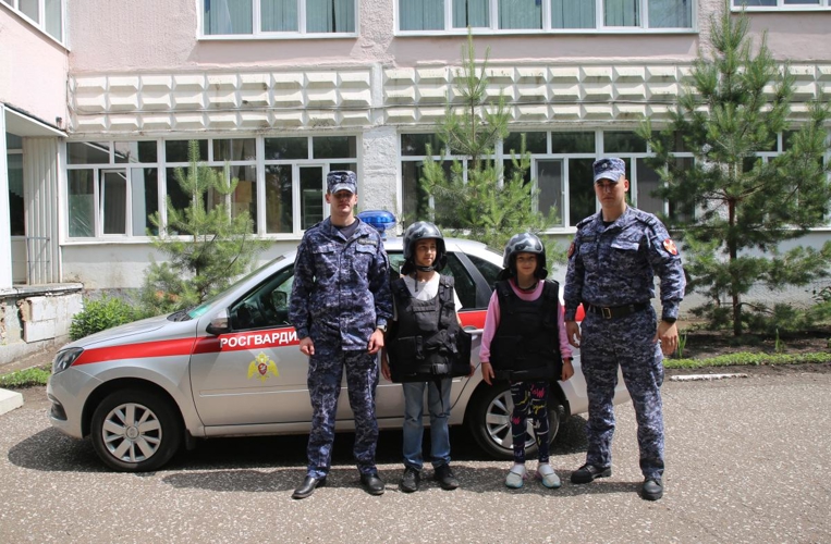 Всероссийская ведомственная акция «Каникулы с Росгвардией» продолжается в Мордовии