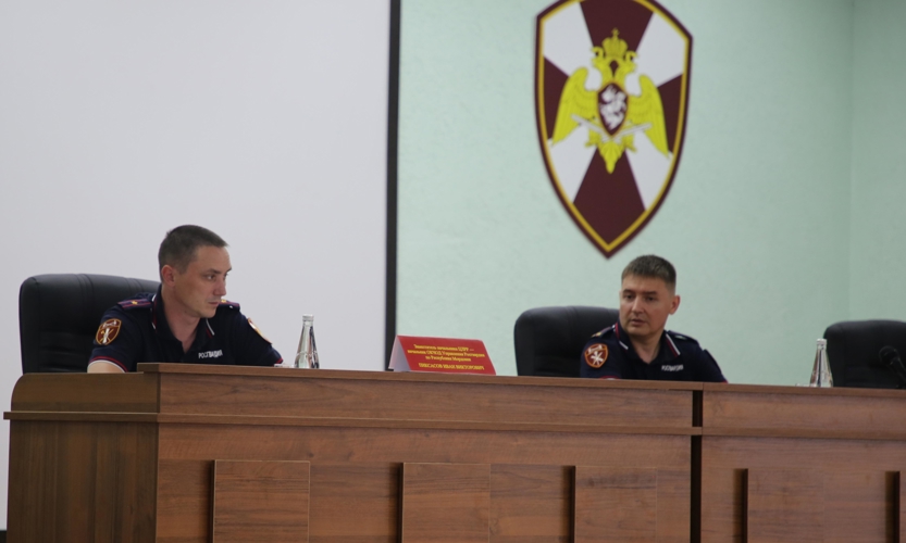 Мордовии начальник ЦЛРР  территориального управления Росгвардии провел учебно-методический сбор