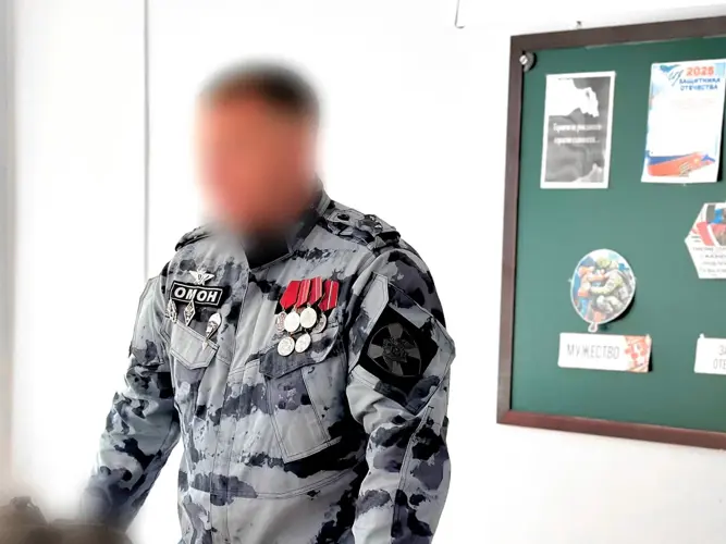 В Рузаевке росгвардеец провел ряд патриотических мероприятий для школьников