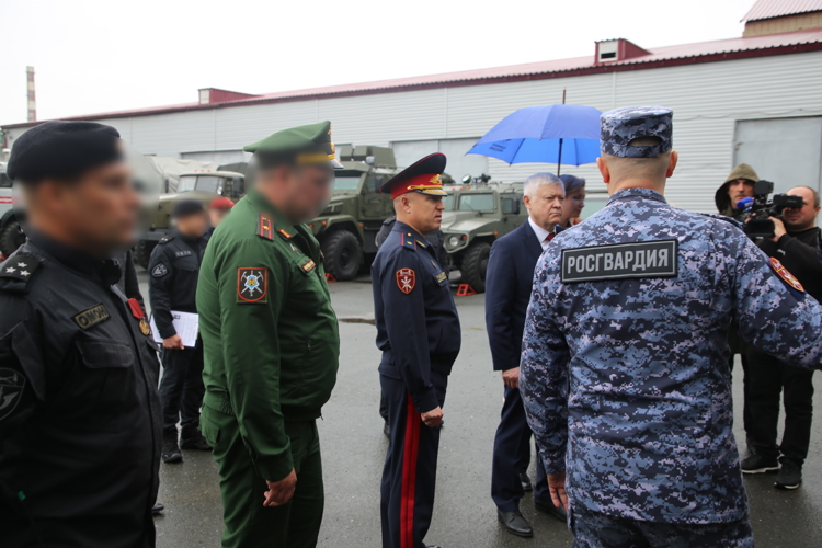 Председатель комитета Госдумы по безопасности и противодействию коррупции встретился с личным составом  ОМОН «Аркуда» Росгвардии 