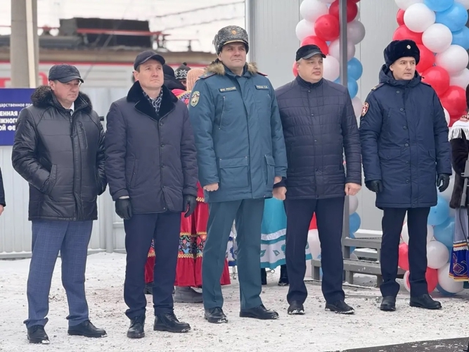 В Мордовии офицер Росгвардии принял участие в открытии жилого модуля для работников пожарного поезда
