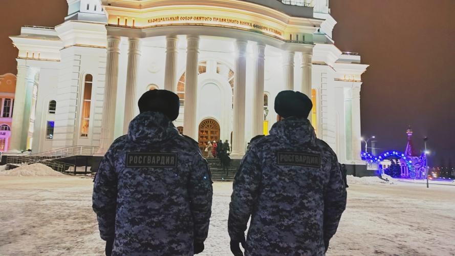 В Мордовии росгвардейцы приняли участие в обеспечении безопасности граждан в рождественскую ночь