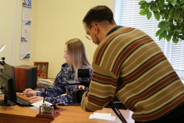 Служба с женским лицом: психолог вневедомственной охраны Управления Росгвардии по Республике Мордовия стала героиней программы «Вал»