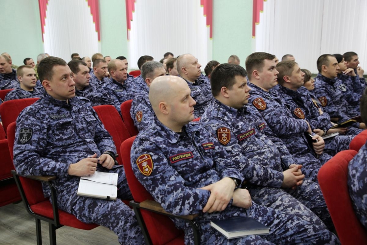 В Управлении Росгвардии по Республике Мордовия прошло собрание автовладельцев с участием представителей Госавтоинспекции