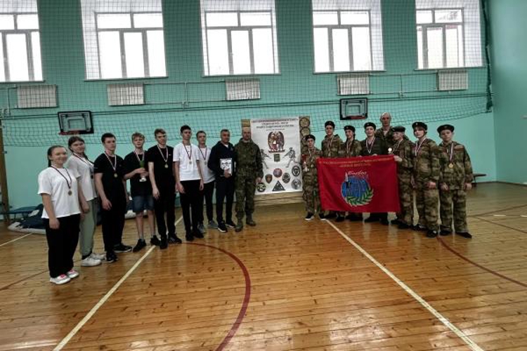 В Инсаре кадеты «Гвардейской смены»  приняли участие в эстафете памяти защитников Отечества
