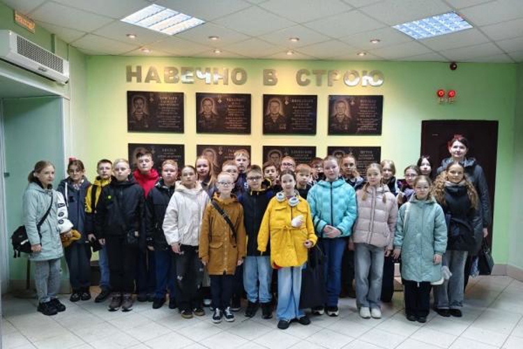 В Мордовии школьники побывали в гостях у спецподразделения Росгвардии