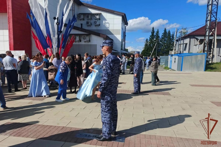Праздники в Мордовии прошли без нарушений — росгвардейцы в полном объеме обеспечили охрану общественного порядка