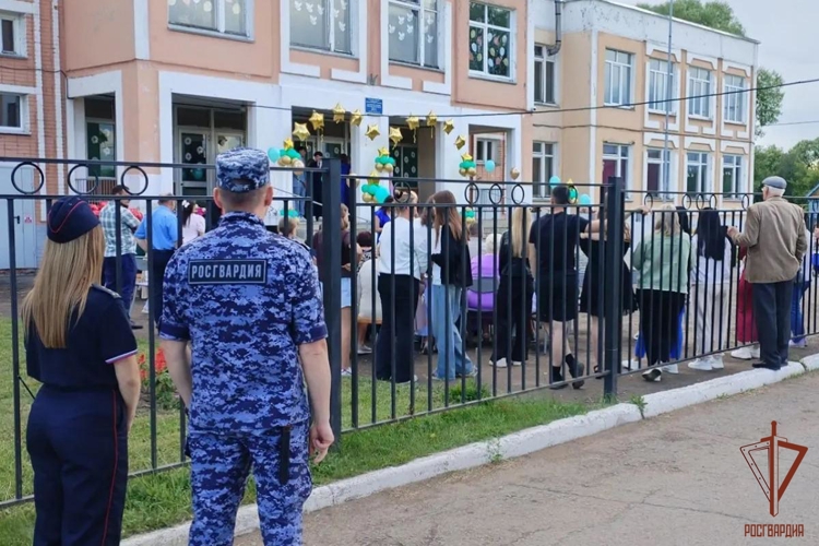 Праздники в Мордовии прошли без нарушений — росгвардейцы в полном объеме обеспечили охрану общественного порядка