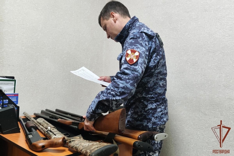 Сотрудниками Росгвардии Мордовии за прошедшую неделю изъяты 17 единиц оружия