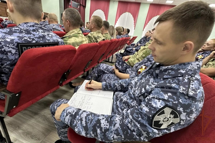 В Управлении Росгвардии по Республике Мордовия проведено служебно-воспитательное мероприятие с личным составом