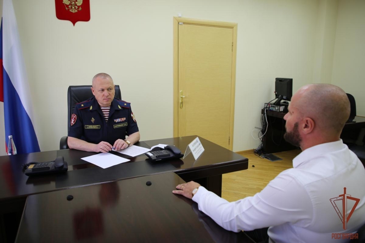 Все вопросы на контроле: начальник Управления Росгвардии по Республике Мордовия провел прием граждан