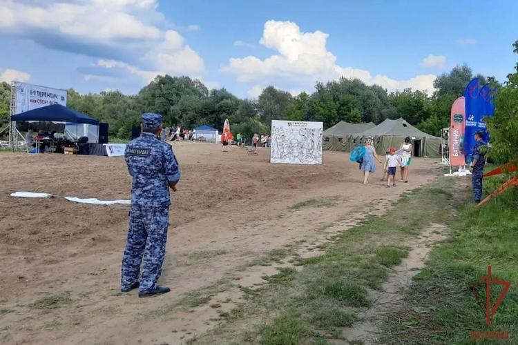 Отличились и в спорте, и в службе: росгвардейцы на мероприятиях прошедших выходных