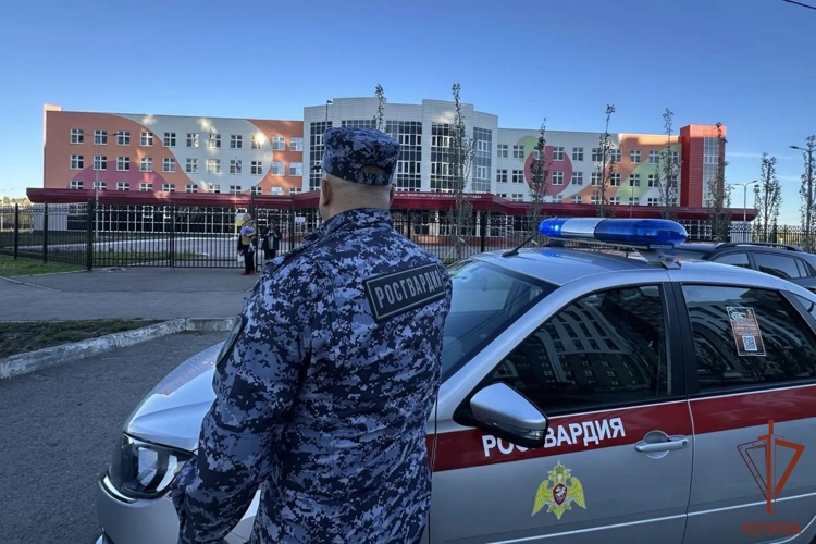 В Мордовии сотрудники Росгвардии обеспечивают безопасность на избирательных участках