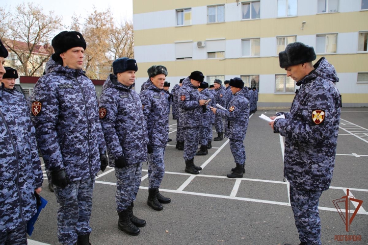 В Мордовии начальник управления Росгвардии проверил готовность личного состава к зимнему периоду несения службы