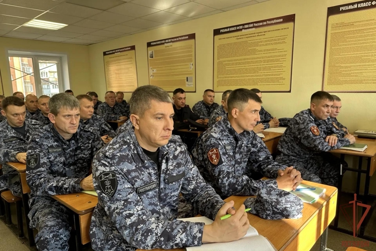 В Управлении Росгвардии по Республике Мордовия прошел учебный сбор с руководителями филиалов вневедомственной охраны