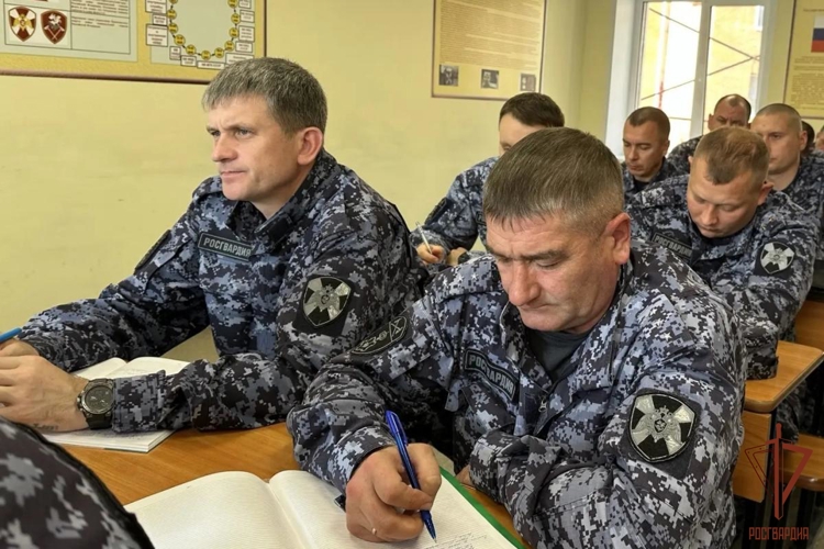 В Управлении Росгвардии по Республике Мордовия прошел учебный сбор с руководителями филиалов вневедомственной охраны